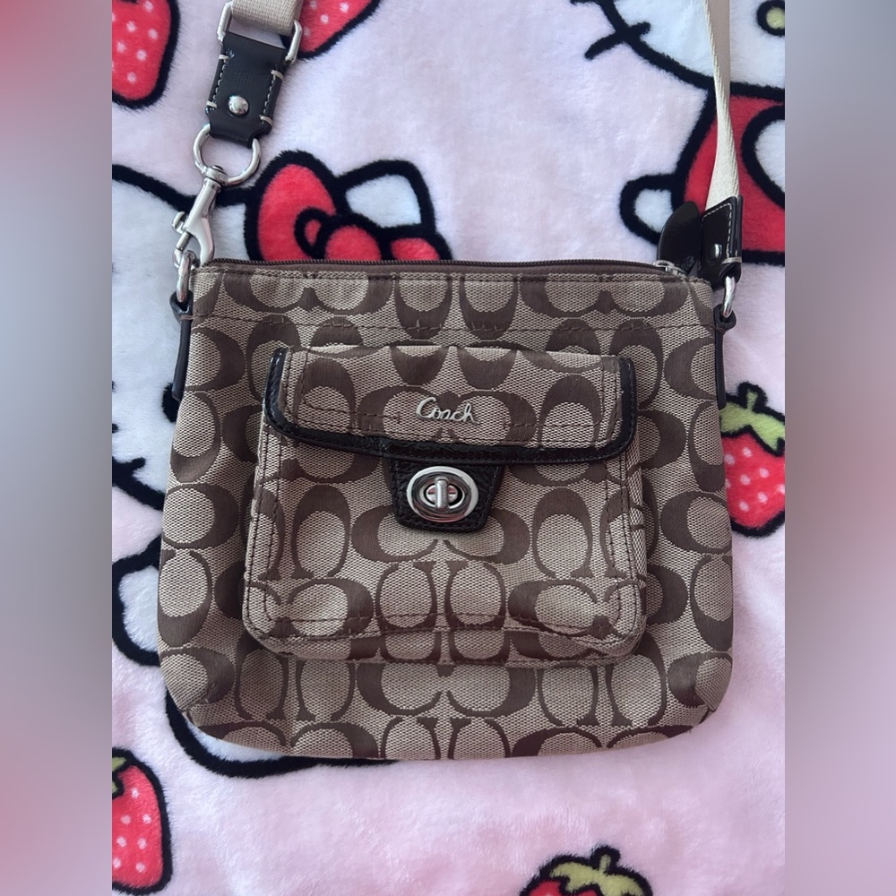 Coach Purse Crossbody!🤍